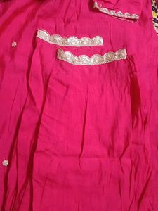 Elegant Pink Kurta with Gold Embroidery