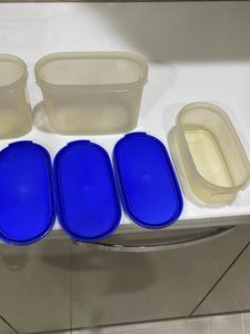 Set of 4 Clear Food Storage Containers