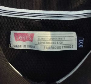 🐧OG LEVI'S COLAR TSHIRT