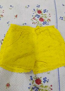 Cute Yellow Floral Crop Top &amp; Shorts Set