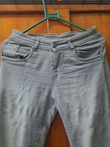 Light Wash Skinny Jeans