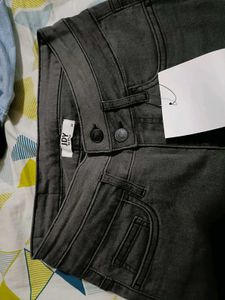 Stylish Grey Flared Jeans