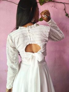 Back Bow white skirt top🤍