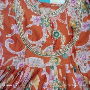 🎉Offer🎉Elegant Orange Floral gown