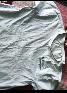 5 Bundle of Graphic T-Shirts