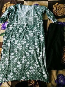 Green Floral Print Kurta with Embroidery