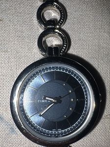 Elegant Silver Chain Watch