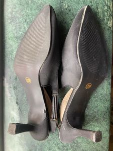 Elegant Black Slingback Heels