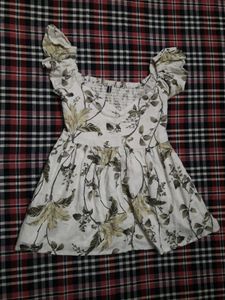 Women top