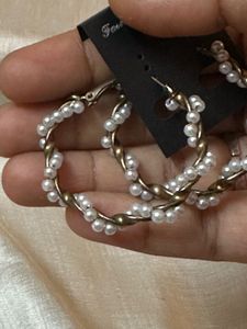 🪄Elegant Pearl Hoop Earrings🫠🤍