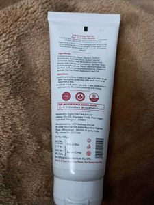 8 NINE Lychee Toothpaste