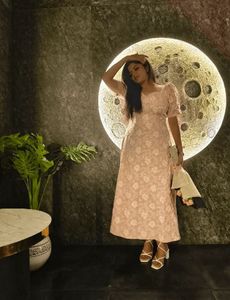 Chic Pink Lace Puff Sleeve Dress