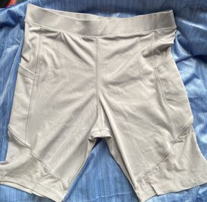 Gym shorts By IMPERATIVE