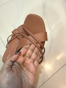Zudio Stylish Brown Flat Sandals