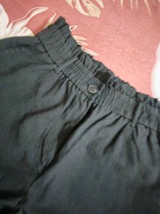 Comfortable Black Denim Jeans