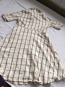 Chic Plaid Button-Up Midi Dress