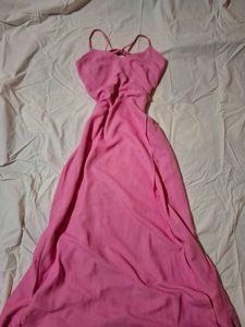 Flowy casual pink slit dress 🌷