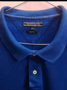 Tommy Hilfiger Men's Blue Tshirt