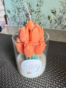 Beautiful Tulip Shaped Candle