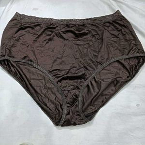 🥰 Comfortable Brown Lace Briefs
