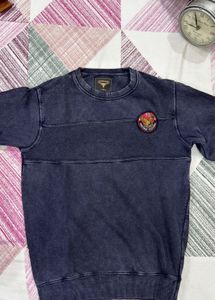 Trendy Navy Blue Sweatshirt