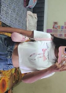 white crop tee inspired by Pinterest