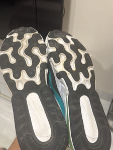 Nike Air Max 270 React Sneakers