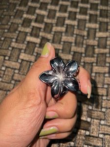Floral Hair Clips Set 🌸