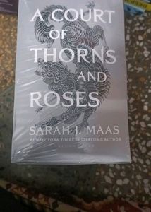 A Court Of Thorns And Roses