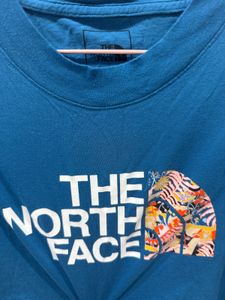 The North Face Crop Tee (Imported)