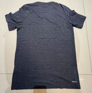Adidas Men's Grey T-Shirt