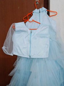Light Blue Tulle Party Dress With Innerwear