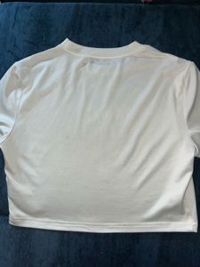 white crop tee inspired by Pinterest