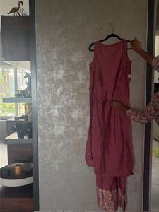 Elegant Pink Kurta Set