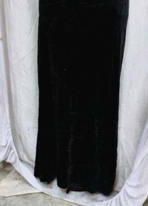 I. Elegant Black Velvet Maxi skirt