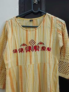 Elegant Yellow Elephant Print Kurta