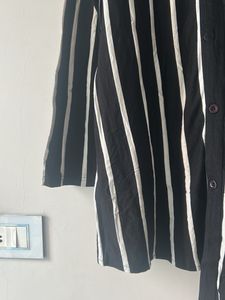 Black &amp; White Striped Tunic Top