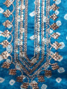 Blue Printed Kurta Set with Embellishment(unstitch