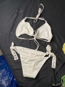 Chic White Textured Bikini