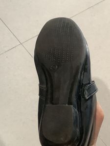 Classic Black Ballerina Flats with Strap
