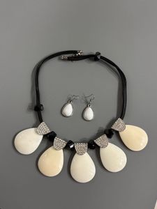 Elegant White Tear Drop Necklace & Earring Set