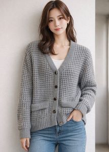 Stylish Women Gray Cardigan