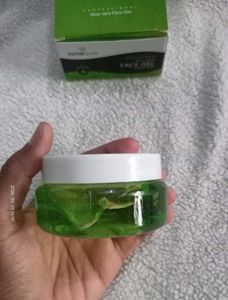 ❗SALE❗New CutisGlow Aloe Vera Face Gel❗SALE❗