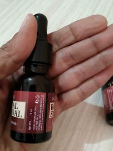 Santoor Royal Sandal Face Pack and serum