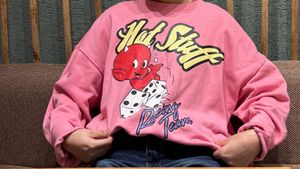 Pink Graphic Sweatshirt