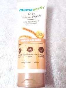 Mamaearth Rice Face Wash With Ric