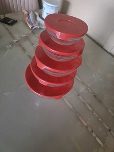 Set of 5 Glass Bowls with Lids