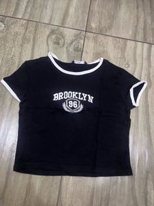 Black Brooklyn 96 Cropped T-Shirt