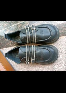 Black Chunky Buckle Shoes