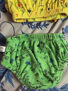 Boys Green Printed Underwear